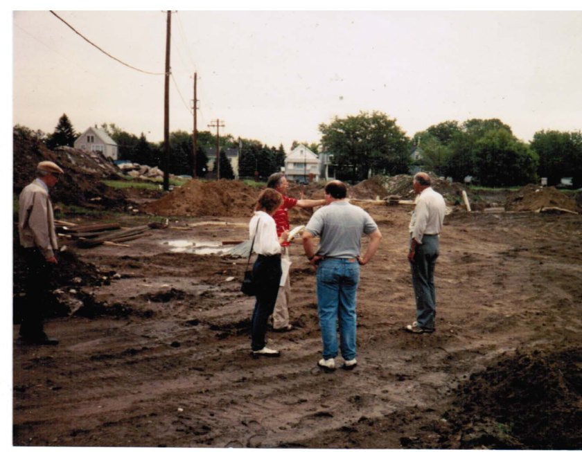 19900501 lot 30 looking east